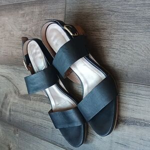 AGL Attilio Giusti Leombruni Black Leather Sandal Size 40